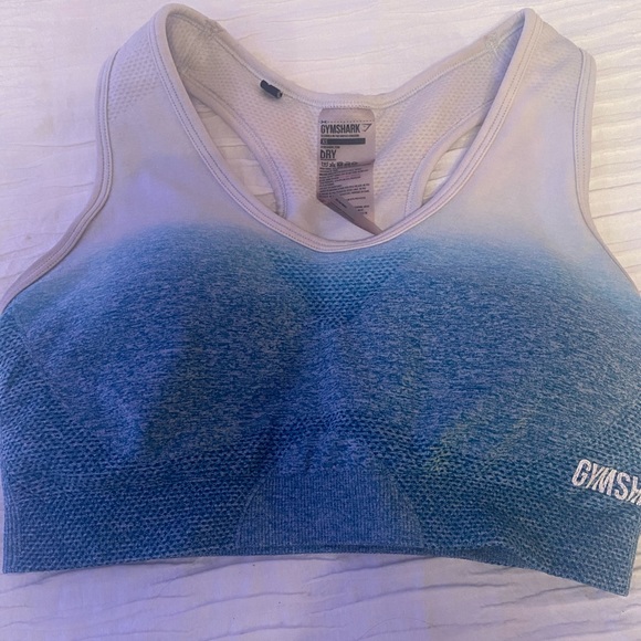 Gym Shark Set - Picture 2 of 4